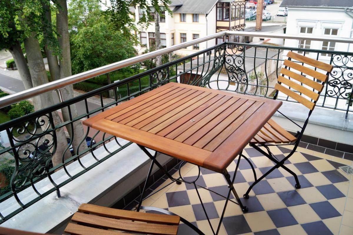 Moderne Fewo Mit Balkon, Hochwertig Apartment Heringsdorf  Luaran gambar